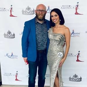 Meet your Posher, Anne